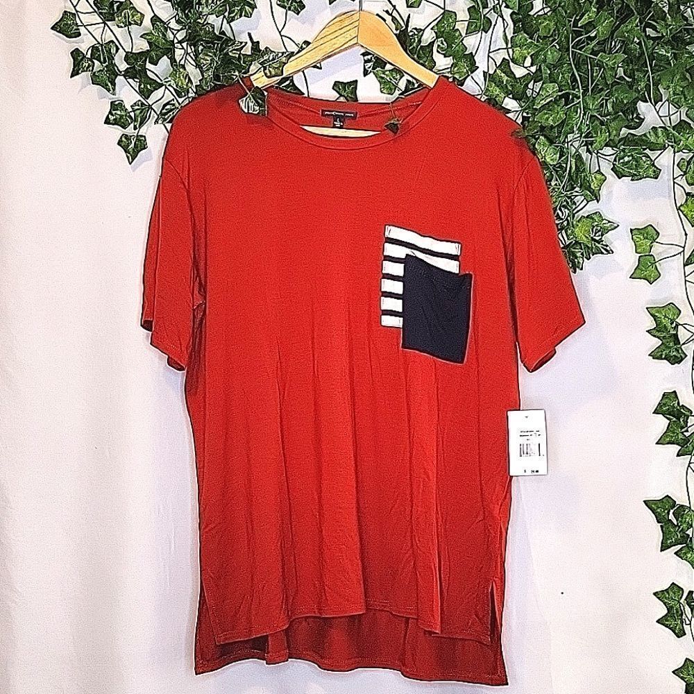 MM. Dillards Perfect Tee. Size Large. NWT